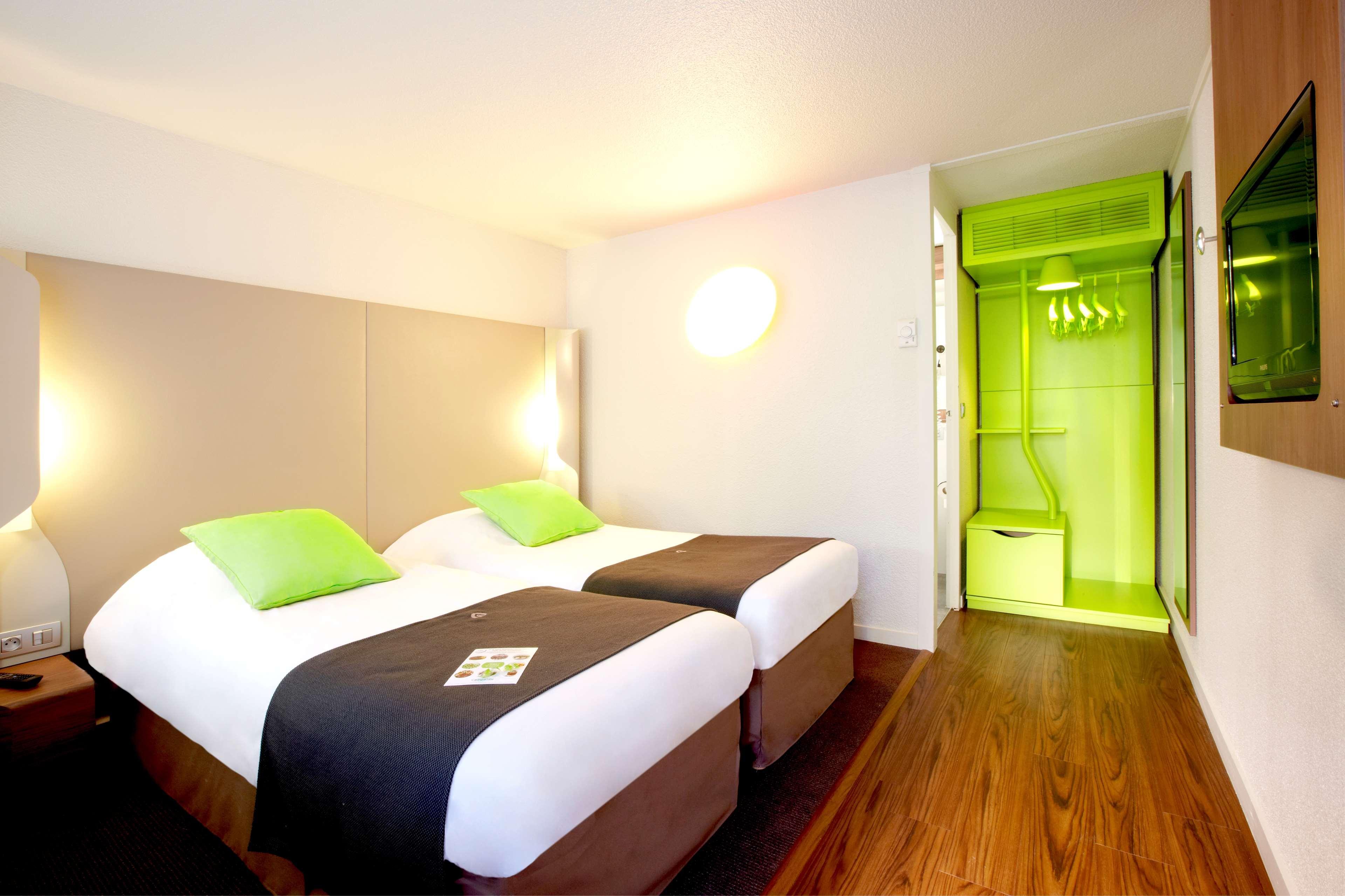 Hotel Campanile Orleans Nord - Saran Eksteriør billede